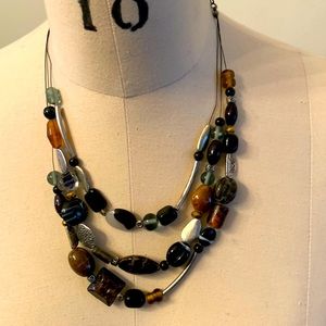 Metal and glass bead costume necklace & earrings set